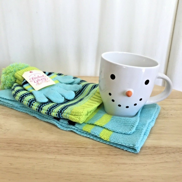 Snowman Mug and Hat Scarf Gloves - Winter Warm Up - Picture 1 of 8
